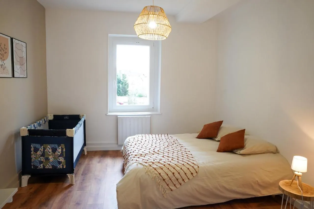 Apartment Appart Lumineux 150 M De La Gare Bourg-en-Bresse France
