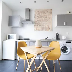  Appartement T2 Au Centre De En Bresse